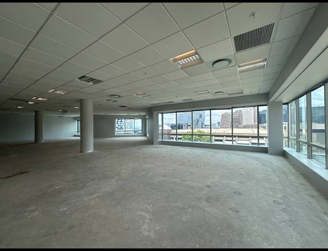 834M² OFFICE TO LET IN SANDTON CENTRAL